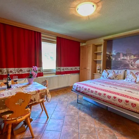 Villa Casa Caste à Bormio Extérieur photo